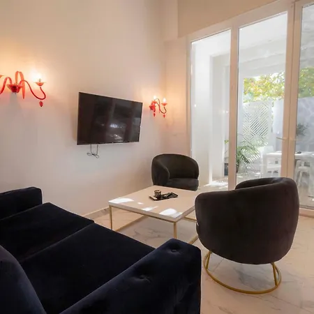 4 Elements Luxury By Rentalspro Services - Halkidiki アパート *