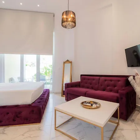 4 Elements Luxury By Rentalspro Services - Halkidiki ネア・ムダニア