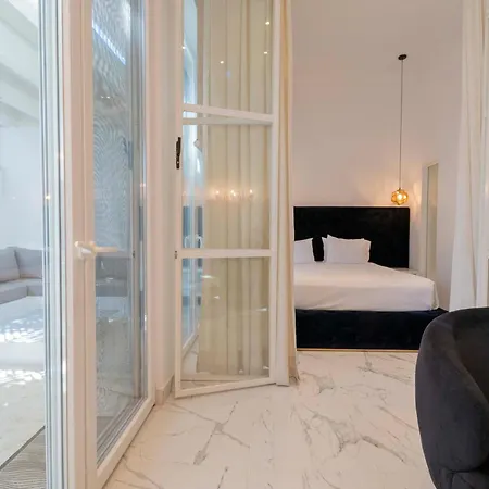 4 Elements Luxury By Rentalspro Services - Halkidiki アパート ネア・ムダニア