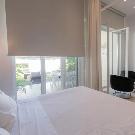 4 Elements Luxury By Rentalspro Services - Halkidiki * Nea Moudania