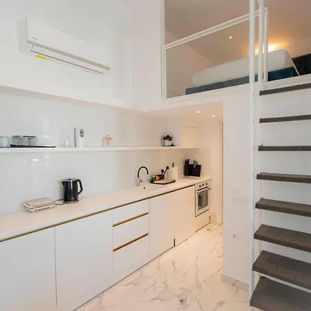 4 Elements Luxury By Rentalspro Services - Halkidiki アパート ネア・ムダニア